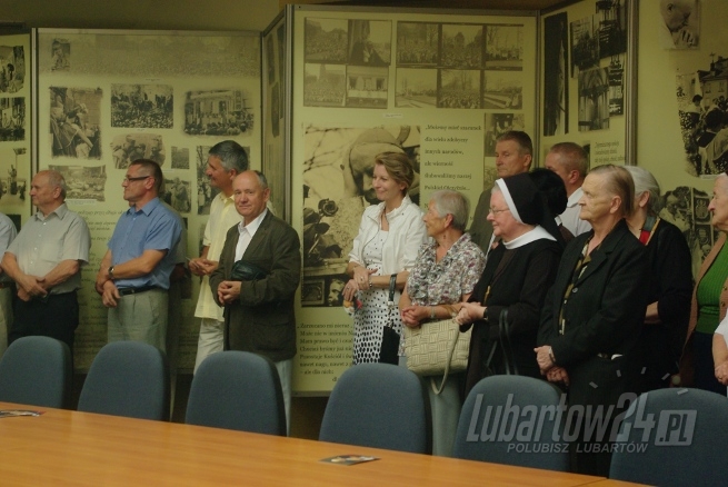 Wystawa w Ratuszu poświęcona Kard. Wyszyńskiemu