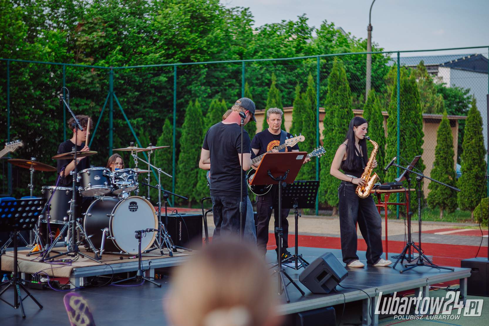 Zwolnieni z II LO