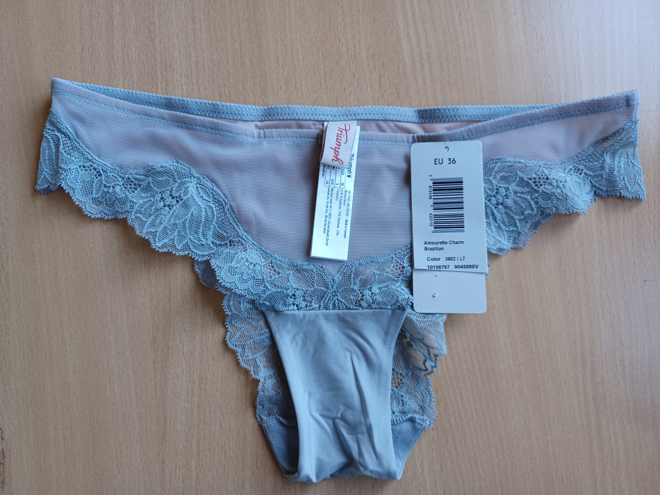 Triumph Amourette Charm Brazilian