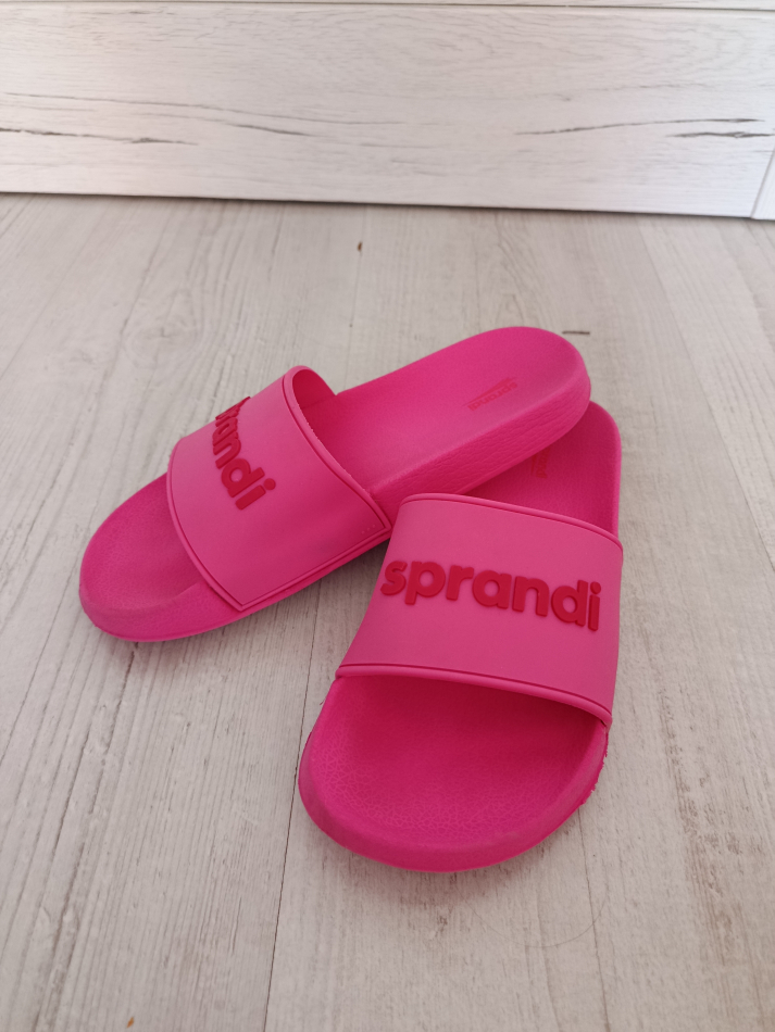 Sprzedam klapki