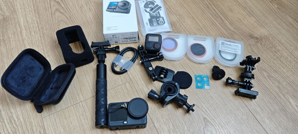 Kamera DJI Osmo Action 6   +++  dodatki