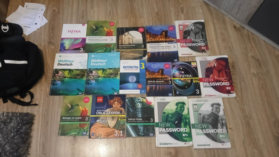 Sprzedam podręczniki do 2 i 3 klasy LO - zdjęcie 2