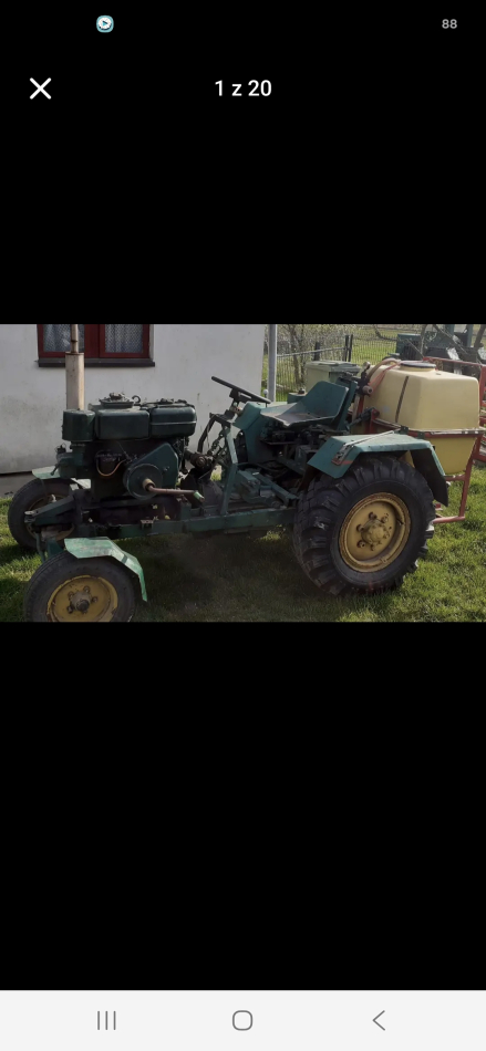 Traktor ES 15 z silnikiem Andoria 1HC102