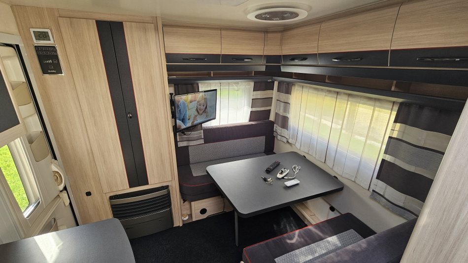 Sprzedam Hobby 440 SF DE LUXE EDITION 2016 rok - zdjęcie 5