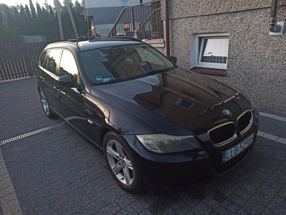 BMW e91 2011r - zdjęcie 2