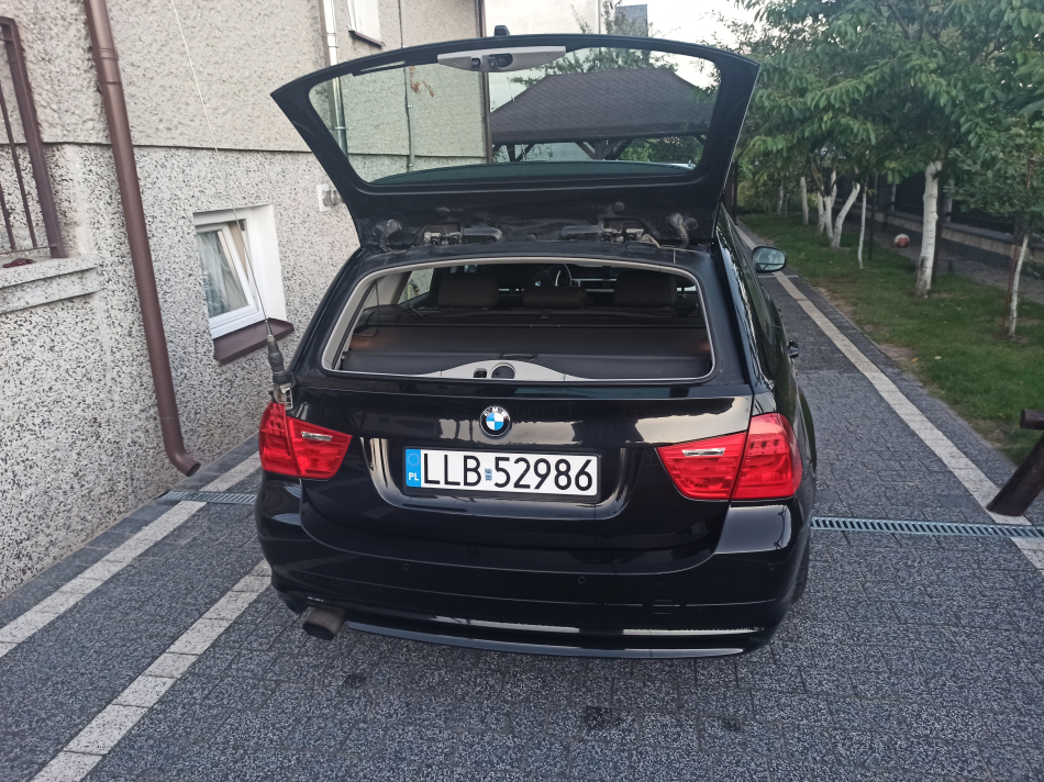 BMW e91 2011r - zdjęcie 5
