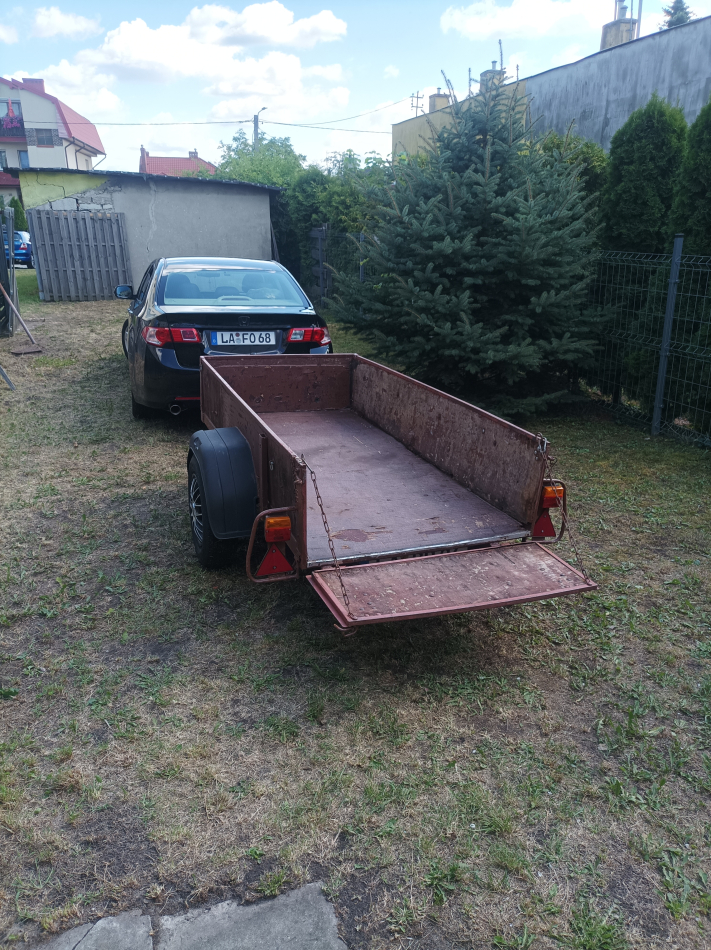 Przyczepka samochodowa do 600kg