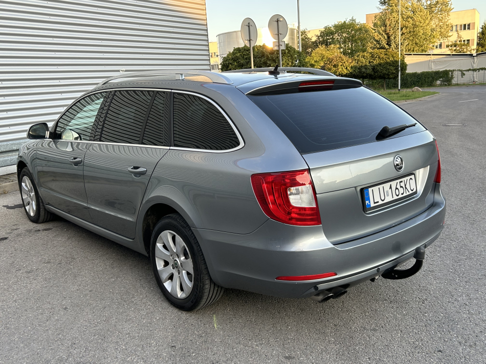 Skoda Superb II 1.8T** - zdjęcie 3