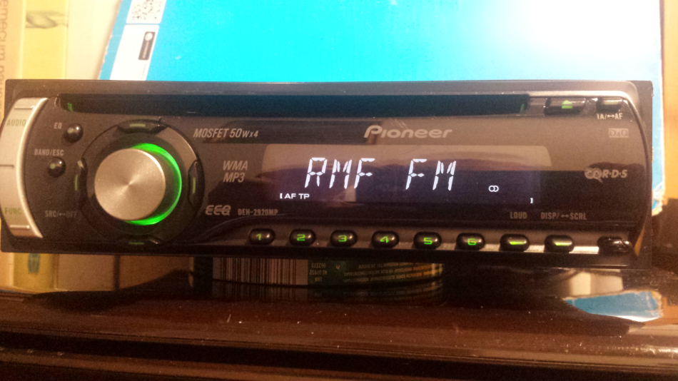 Radioodtwarzacz samochodowy Pioneer DEH-2920MP