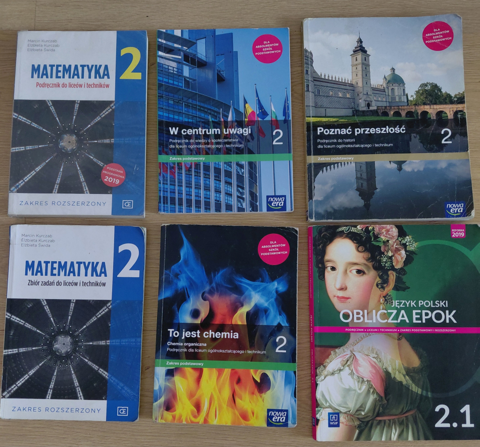 Sprzedam podręczniki do klasy I-IV LO - zdjęcie 2