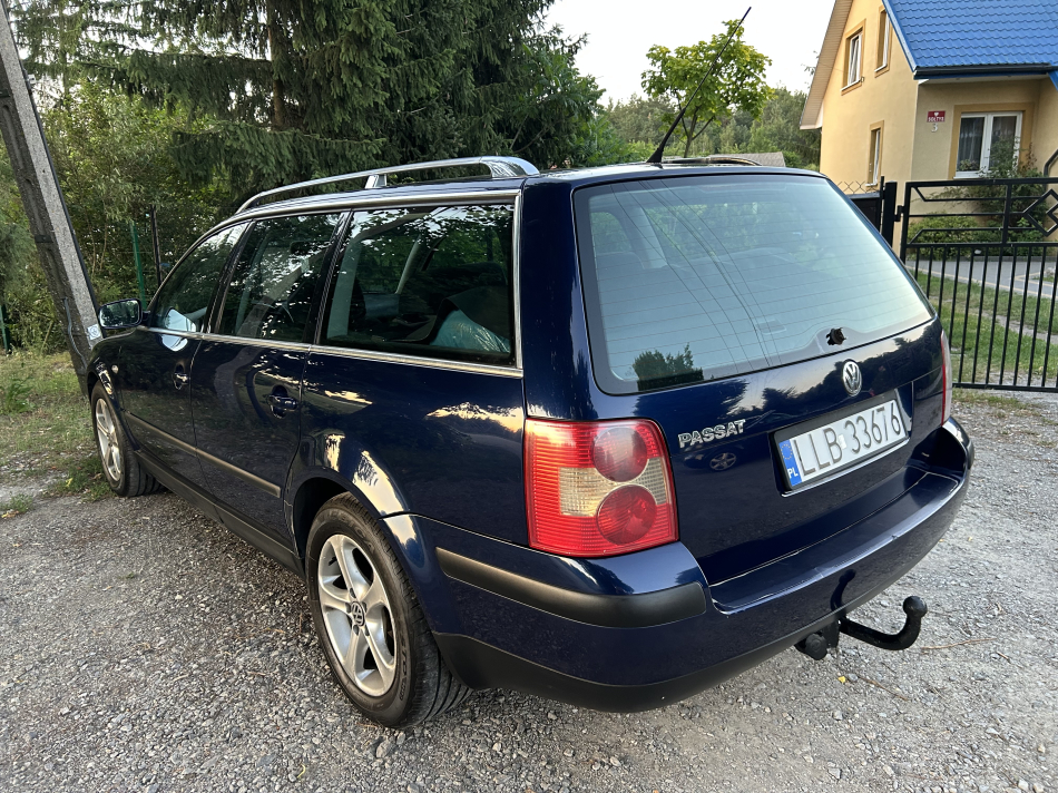 Volkswagen Passat B5 FL 2.3 VR5** - zdjęcie 3