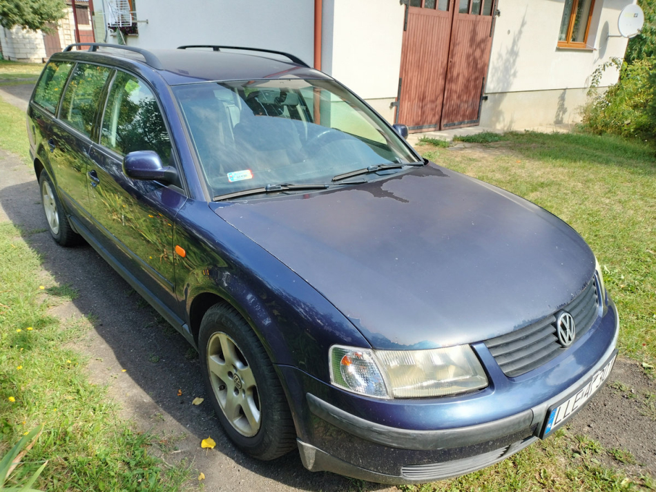 Sprzedam Volkswagen Passat 1,8B 150KM - zdjęcie 4