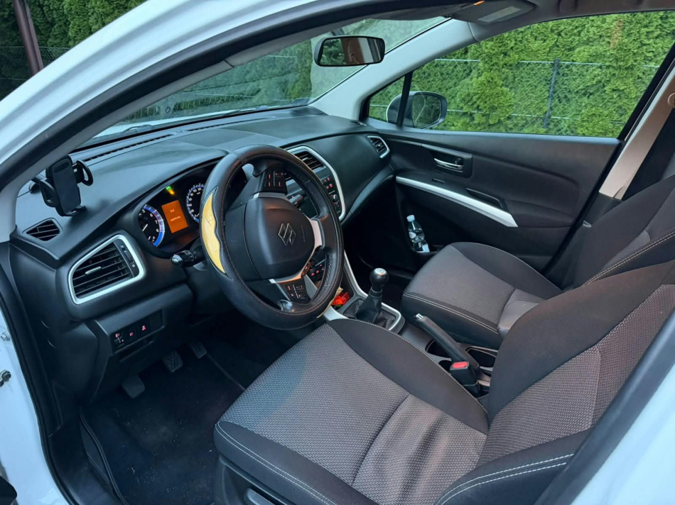 Suzuki S-Cross 2015r. - zdjęcie 4