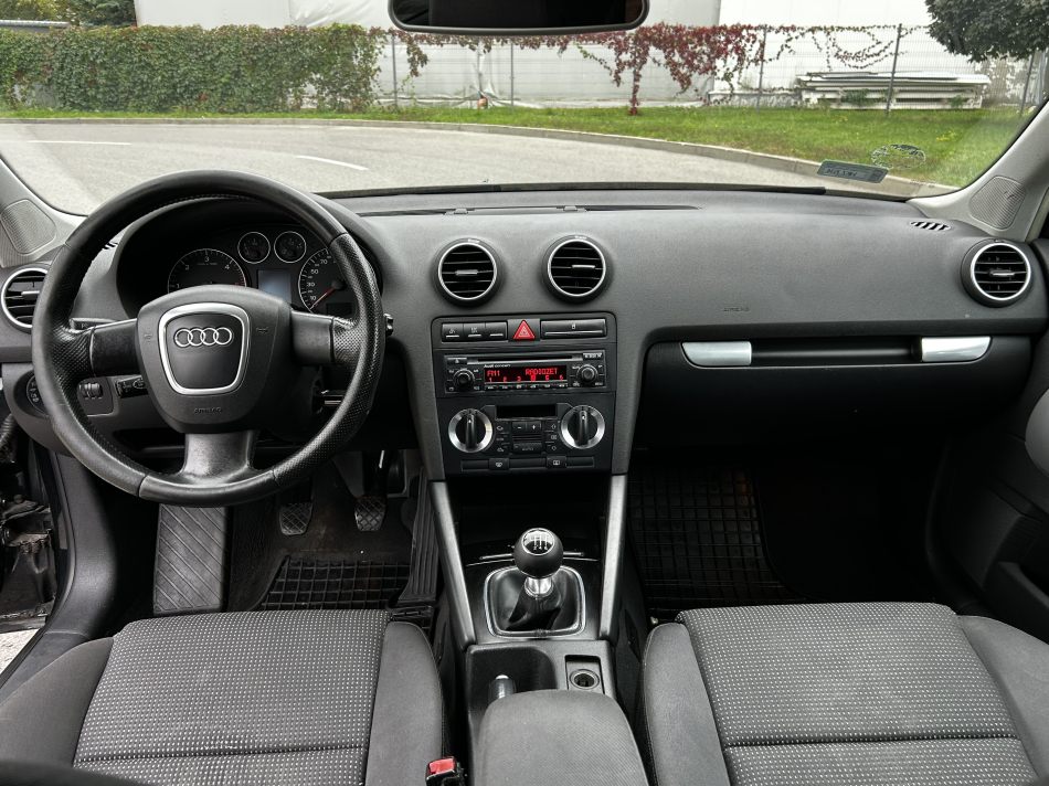 Audi A3 8P LIFT 2.0TDI** - zdjęcie 5