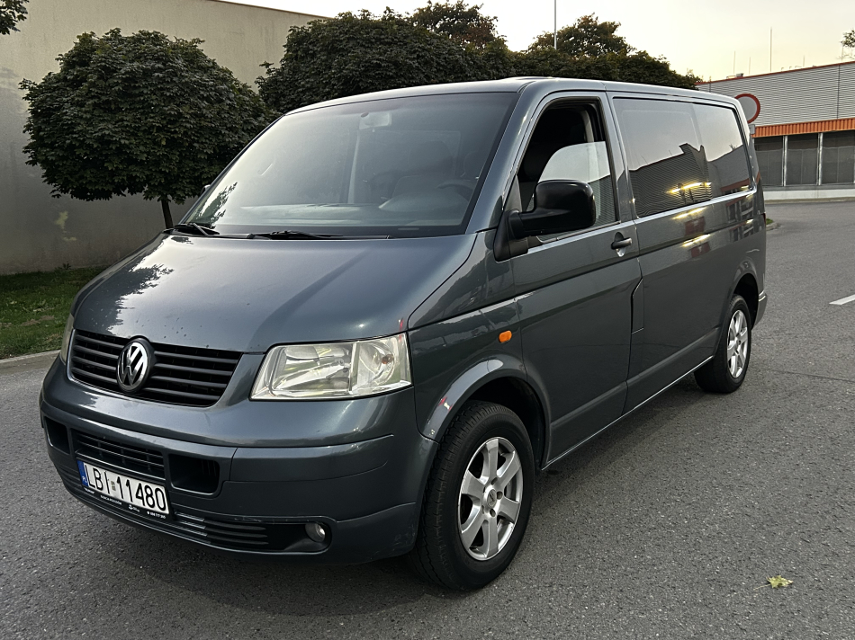Volkswagen Transporter T5 2.5TDI*5os**