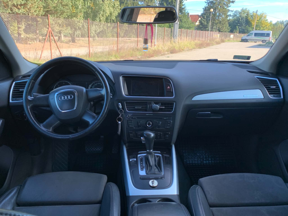 Audi Q5 2.0TDI*Quattro** - zdjęcie 4