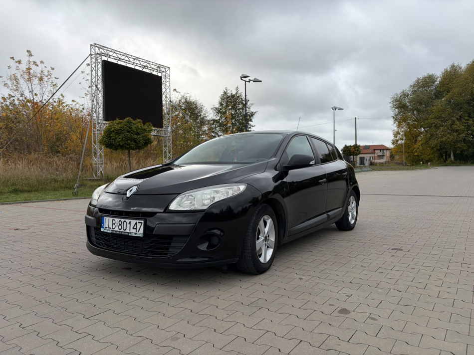 Renault Megane 3 2011 - zdjęcie 2