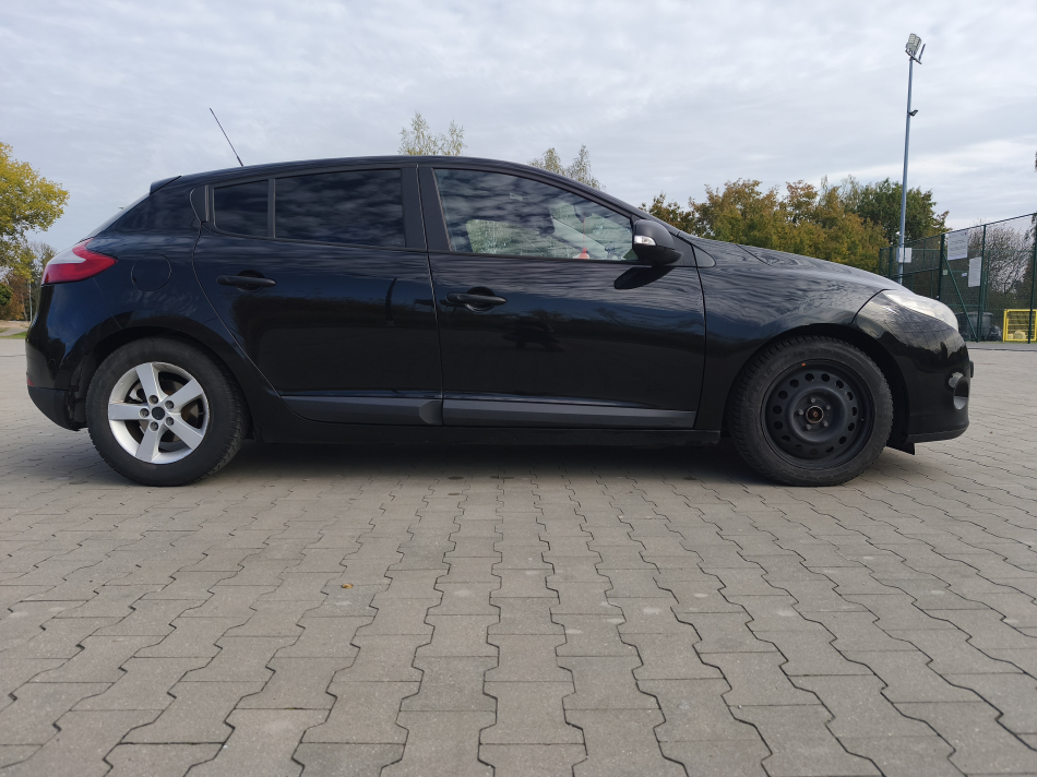 Renault Megane 3 2011 - zdjęcie 4