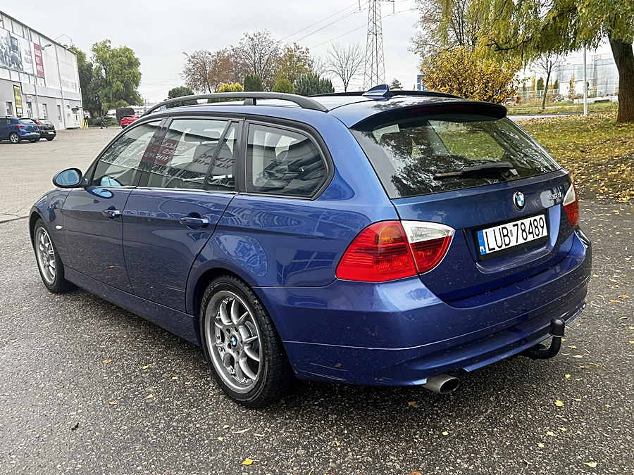 BMW E91 318i** - zdjęcie 2