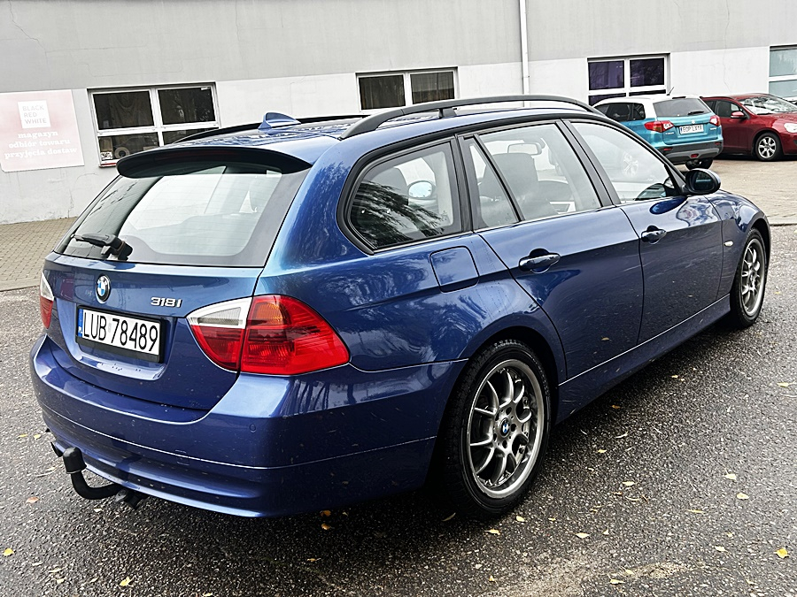 BMW E91 318i** - zdjęcie 3